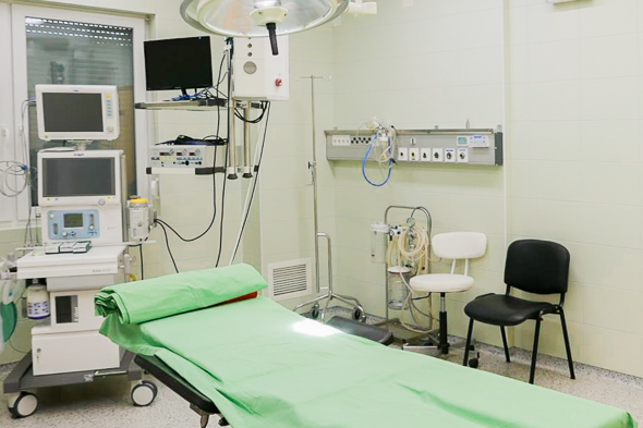 Bérbe vehető műtő egynapos sebészeti beavatkozásokra - Medicina Klinika Hévíz